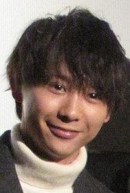須賀健太はハゲで髪が薄いって本当なの？どこからハゲの噂が発生したの？実際にハゲなのかを検証です！